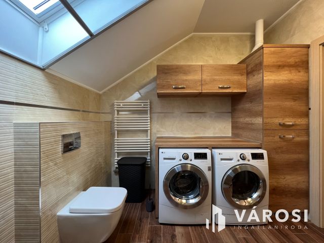 Álomszép luxusotthon, bútorozva eladó