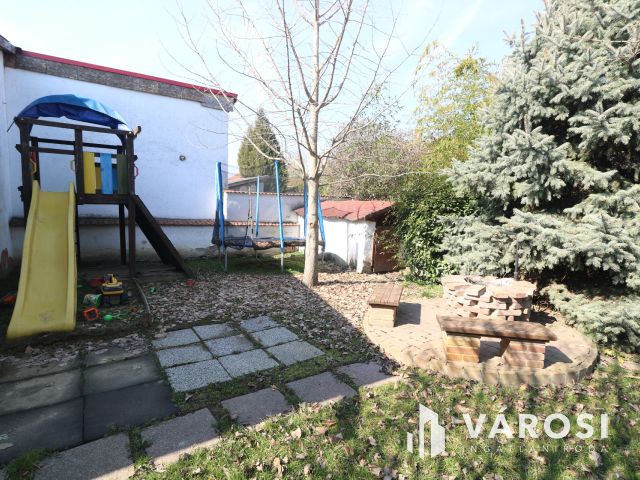 Tökéletes választás, leendő nagycsaládosoknak.