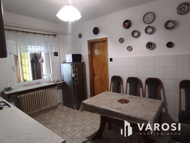 Badacsony oldalában családi ház kedvező áron eladó