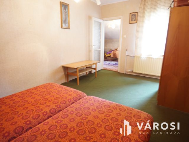 Zalaegerszeg, Csácsi városrészében, eladó családi ház!