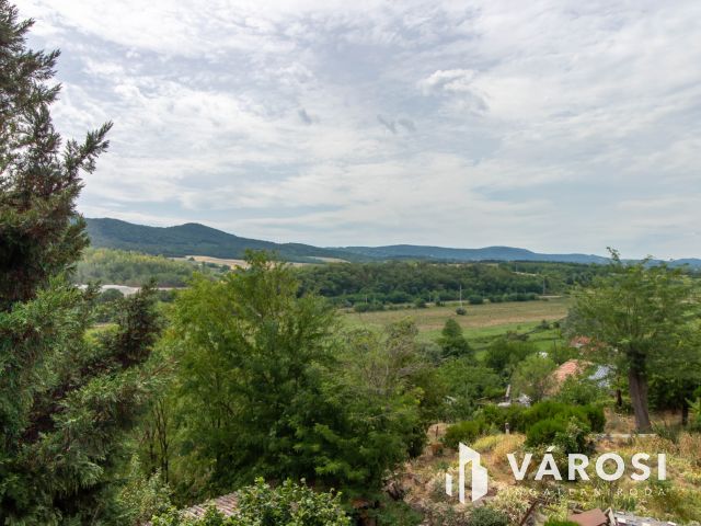 Panorámás otthon Pilisborosjenőn