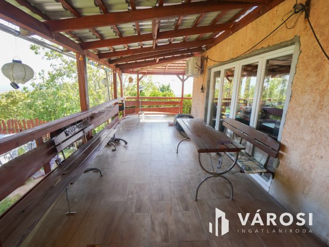 Panorámás kilátással Szentendrén!