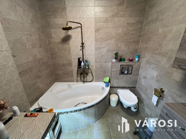 Debrecen Mellett, Bocskaikertben Jó Ház Eladó!