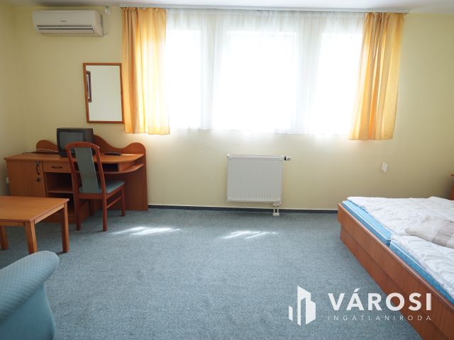 Tökéletes helyen, jó állapotú vendéglátó egység eladó!