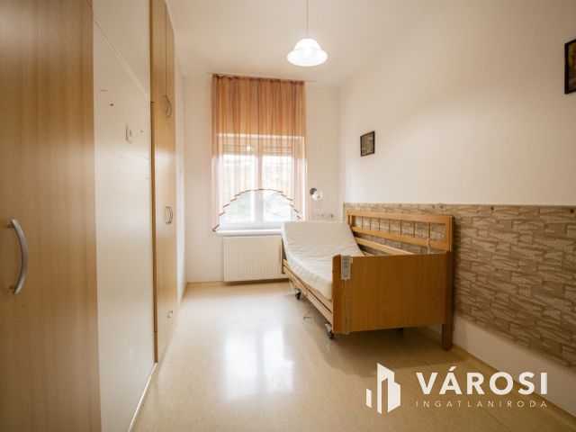 Többfunkciós komplexum Orosháza központjában