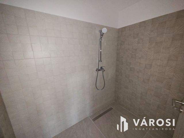 Kétgenerációs Modern Családi Otthon Soroksáron