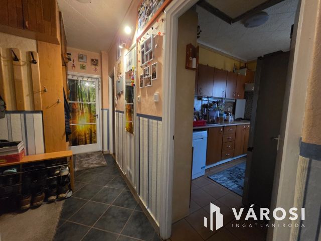 Eladó téglalakás a Campus mellett