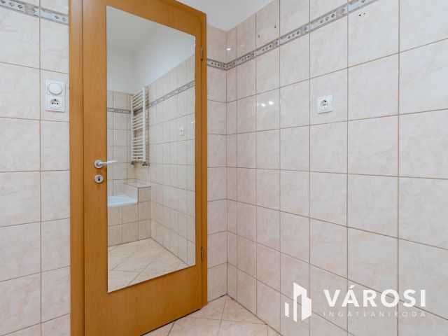 37 m2-es kiváló állapotú iroda Pesterzsébet központjában