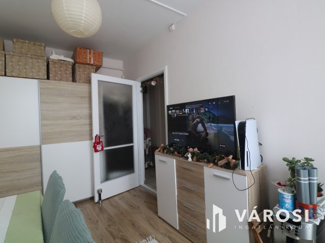 Eladó Panel Lakás Hódmezővásárhelyen !