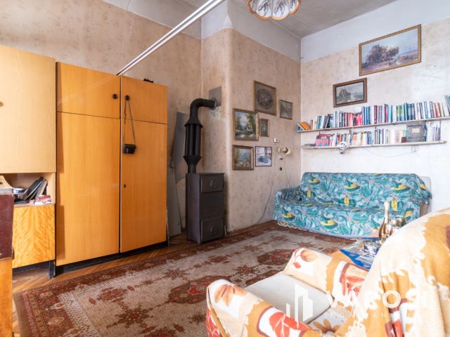 Felújítandó lakás közel a belvároshoz