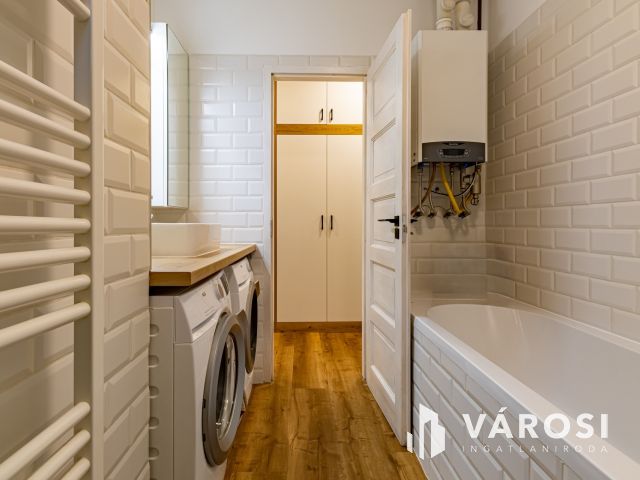 Teljesen felújított, kiváló elrendezésű lakás, Újlipótban