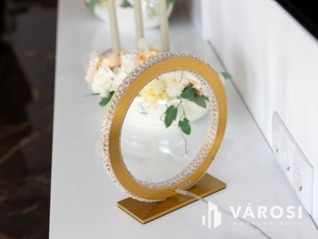 Gyönyörű pallagi ház jó környéken eladó