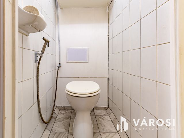 Rákospalotán a Szent Korona útján, panellakás eladó