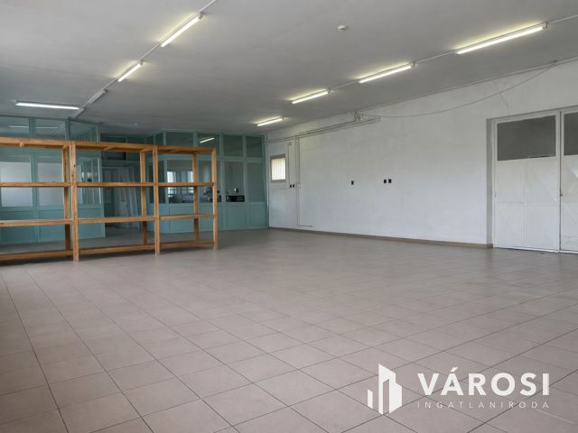 Kivételes telephely lehetőség Debrecen-Déli ipari részén!