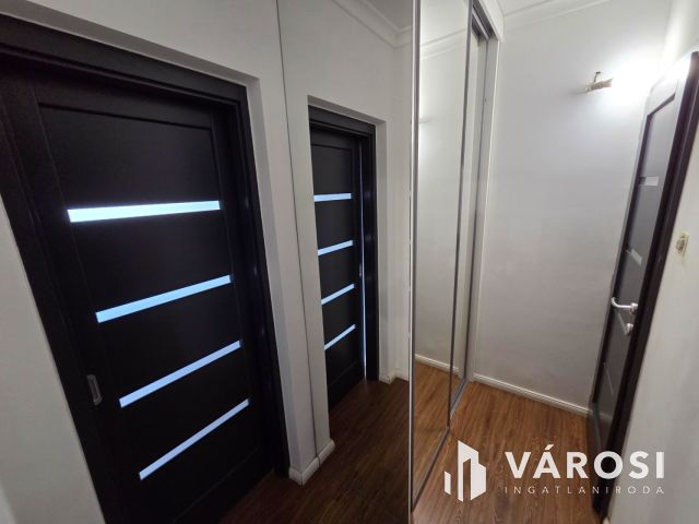 Panorámás butik lakás Bomba helyen