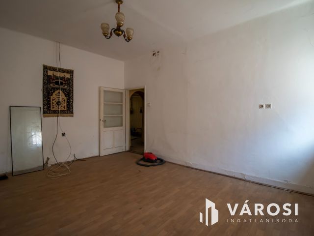 Kiváló lehetőség egy csendes utcában!