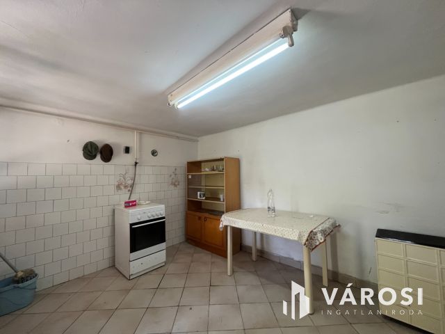 Debrecentől 30 Percre Konyár Központjában, Jó Ház Eladó